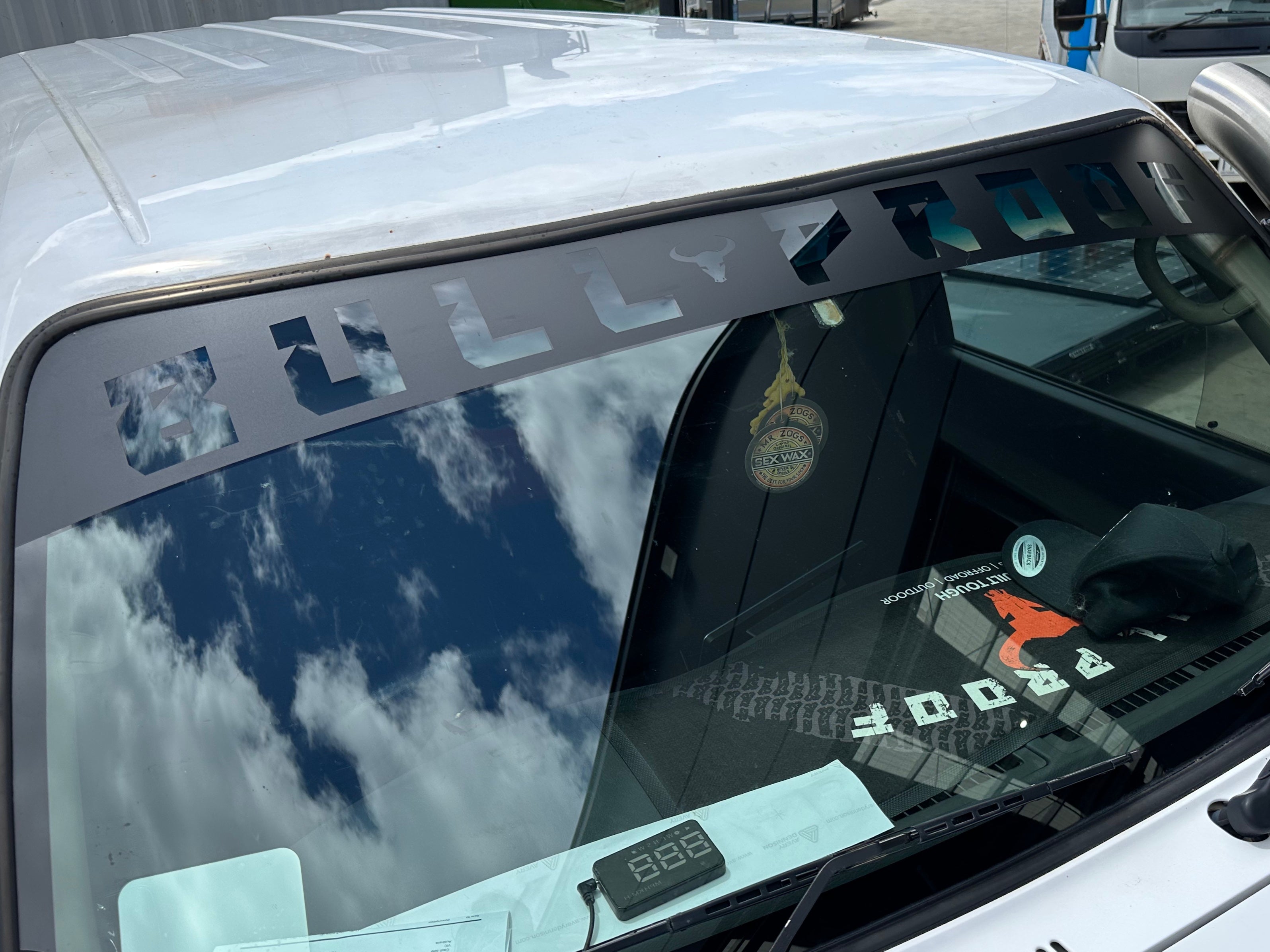 Big Windscreen Sticker Windscreen Banner Sticker – Bull Proof Pty Ltd
